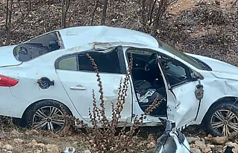 Malatya Doğanşehir'de Otomobil Şarampole Yuvarlandı: Sürücü Yaralandı!