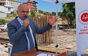 Sami Er Temel Atma Töreninde Eksikliği Fark Etti! Beton Dökümüne İzin Vermedi