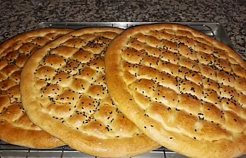Malatya'nın Meşhur Yağlı Pidesi Evde Nasıl Yapılır? İşte Tarifi