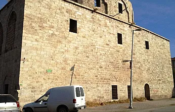 Malatya'nın Sessiz Tanığı Taşhoran! Kubbedeki Sekiz Kadın Figürünün Sırrı Çözüldü