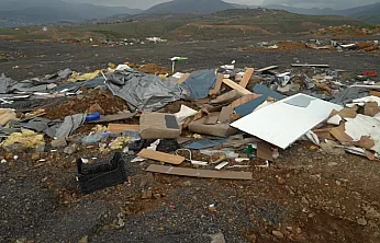 Malatya'da O Mahallede Atık, Çöp Tepkisi! Yazın Bu Kokuya Dayanılmaz