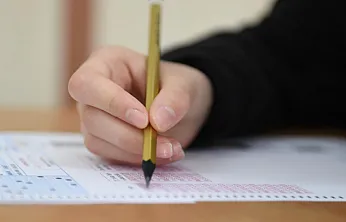 Öğretmen Adaylarını İlgilendiren Karar! AGS ve ÖABT Tarihi Değişti