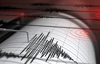 Pütürge Gece Yarısı Depremle Sallandı