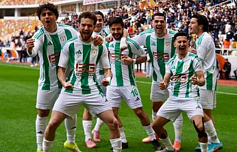 Yeni Malatya Stadyumu'nda Gol Yağmuru: Yeşilyurtspor Sahada Fırtına Estirdi