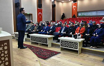 Yeşilyurt Belediyesi, Eğitimcilerin Gelişimine Katkı Sunuyor: Hizmet İçi Seminer Düzenlendi