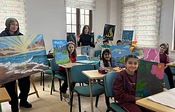 Yeşilyurt'ta Sanat Dolu Mesai: Minik Ressamlar Atölyede Buluştu!