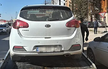 Yeşilyurt'ta Sopayla Yol Kesen Sürücüye Şok: Ehliyet Gitti, Araç Bağlandı!