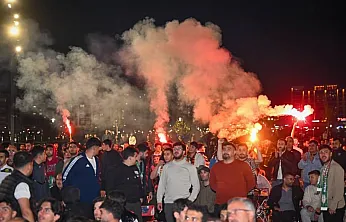 Yeşilyurtspor Final Coşkusuyla Malatya'yı Ayağa Kaldırdı