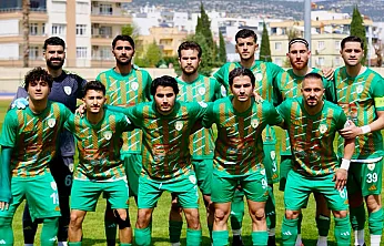 Yeşilyurtspor'un 7 Haftalık Büyüsü Bozuldu! Mersin'de Gol Düellosu: Kazanan Kim Oldu?