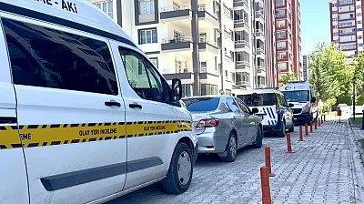 Bostanbaşı'nda 44 Yaşındaki Şahıs Evinde Ölü Bulundu