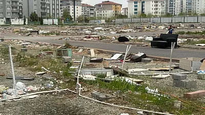 Malatya'da Boşaltılan Konteyner Kentte Talan! Gider Borularına Kadar Söktüler