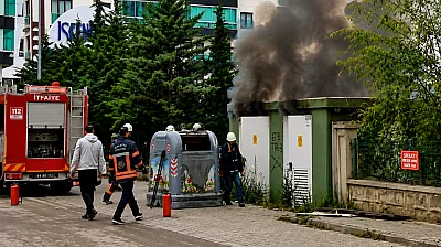 Malatya'da Elektrik Trafosu Bomba Gibi Patladı