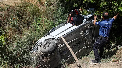 Malatya'da Feci Kaza! İki Hafif Ticari Araç Çarpıştı, Yaralılardan Biri Helikopterle Sevk Edildi