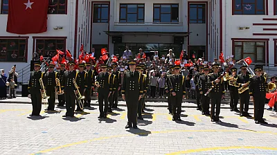 Malatya'da İlk Mektubum Mehmetçiğe Projesi! 2. Ordu Komutanlığı'ndan Öğrencilere Anlamlı Cevap