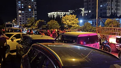 Malatya'da Konser Sonrası Bıçaklı Kavga! 1 Yaralı, 2 Gözaltı