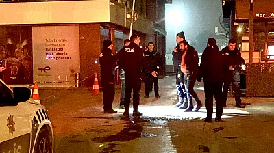 Malatya'da Silah Sesleri ve Bıçaklı Saldırı: 2 Yaralı