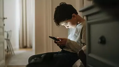 Çocuklar İçin Güvenli İnternet Kalkanı Özel SIM Kart Uygulaması Geliyor!