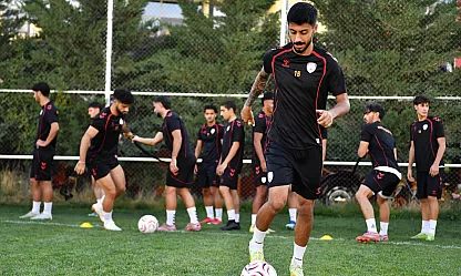 Kritik Randevu Öncesi Moral Depoladılar! Malatya Yeşilyurtspor Deplasmandan Zaferle Dönmek İstiyor