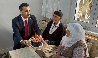 Malatya'da 3 Yaşlı Vatandaşa Doğum Günü Sürprizi!