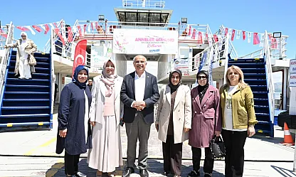 Malatya'da Anneler Günü Kutlaması! Hediyeler Gazze'deki Bin Anneye Ulaştırıldı
