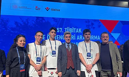 Malatya'da Bilim Şöleni: Genç Yetenekler Fizik Branşında Rakiplerini Eledi!