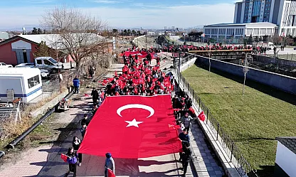 Malatya'da Gençler Bayrak İçin Yürüdü!