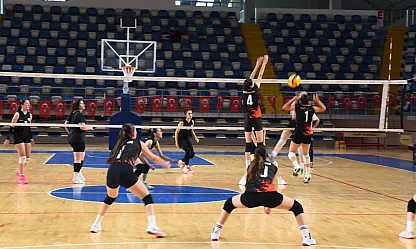 Malatya'nın Sultanları Türkiye Finalleri Öncesi Güç Gösterisi Yaptı!