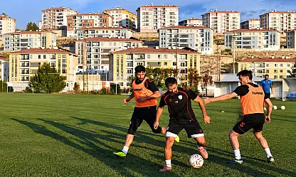 Yeşilyurtspor'da Adanaspor Alarmı! Yeşil-Beyazlılar Tarihi Serinin Peşinde
