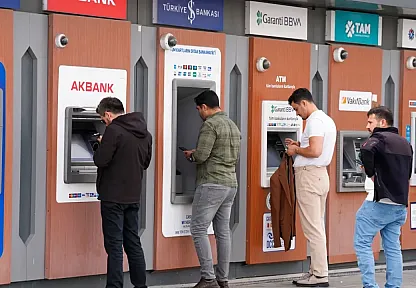 Milyonlarca Vatandaşı İlgilendiren Kredi Kartı Limit Düzenlemesi Yürürlüğe Giriyor