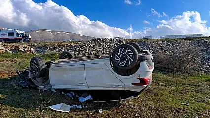 29 Yaşındaki Doktor Ölümden Döndü! Doğanşehir Erkenek'te Feci Kaza