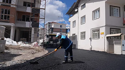 Altyapı Tahribatına Sıcak Asfalt! Battalgazi'de Yollar Şahlanıyor