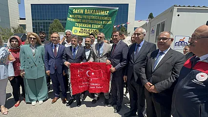Bakan Yumaklı Malatya'da Hak Sahipleriyle Buluştu! Çoban Evleri İçin Teslim Töreni