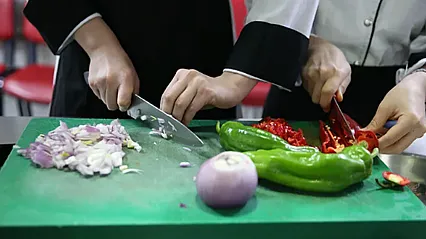 Doğanşehir Öğretmenevinde Personel Alımı Başladı! İşte Başvuru Detayları