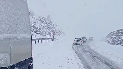 Malatya Beyaza Büründü, Geçitler Kapandı! Çok Sayıda Araç Yolda Mahsur Kaldı