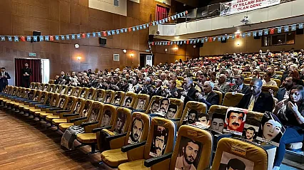 Malatya'da 12 Eylül Anmasında Dikkat Çeken Görüntü!