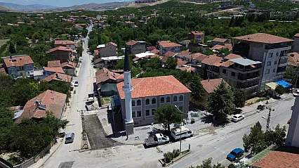 Malatya'da Deprem Sonrası Yeniden İnşa Edilen Mehmet Turgut Camii Açılış İçin Gün Sayıyor!