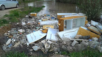 Malatya'da Dere Yolu Yuttu! Vatandaşın Sorumlu Kim? İsyanı