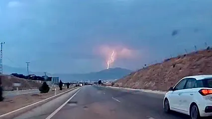 Malatya'da Gökyüzü Bir Anda Patladı!