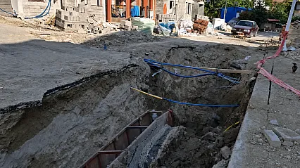Malatya'da Mahalleliyi Tedirgin Eden Çukur! Vatandaşlar Aylardır Çözüm Bekliyor