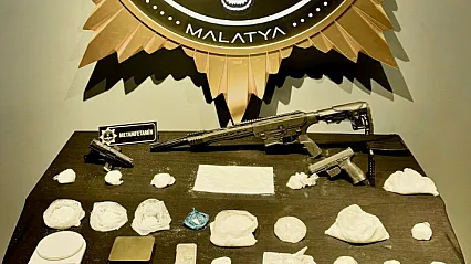 Malatya'da Narkotik Darbesi: Kilolarca Metamfetamin Yakalandı!