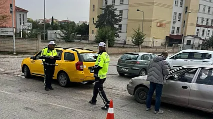 Malatya'da Okul Çevrelerinde Sıkı Denetim! Binlerce Kişi Sorgulandı