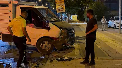 Malatya'da Pikap ile Otomobil Çarpıştı