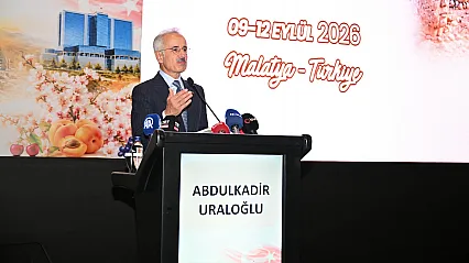 Malatya'da Sağlık Zirvesi! Dünyanın Önemli Cerrahları Bir Araya Geldi