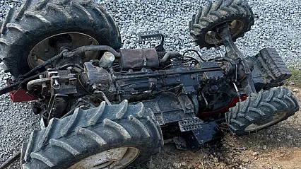 Malatya'da Tarım Aracı Faciası! Sürücü Olay Yerinde Hayatını Kaybetti