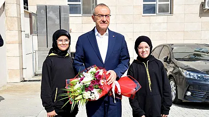 Malatya'da Vali Yavuz'dan 'Her Alanda Güçlü Olmalıyız' Mesajı!