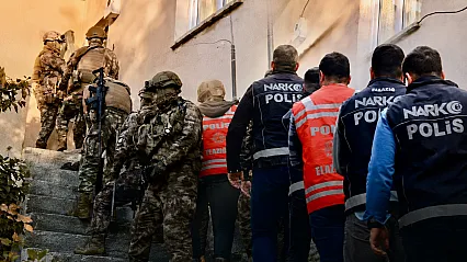Malatya Dahil 69 İlde Zehir Tacirlerine Darbe! Tonlarca Madde Yakalandı