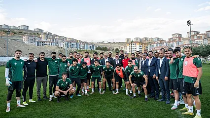Malatya Kenetlendi! Başkan Sami Er'den Finalist Yeşilyurtspor'a Moral Ziyareti