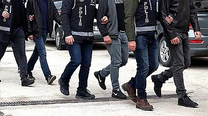 Polisten Kaçamadılar! Erzincan'da Aranan 56 Şahıs Adliyeye Sevk Edildi