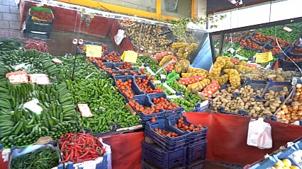 Tezgahlarda Gram Dönemi: Eskiden Kilo İle Alınan Sebzeler Şimdi Tane İle Satılıyor