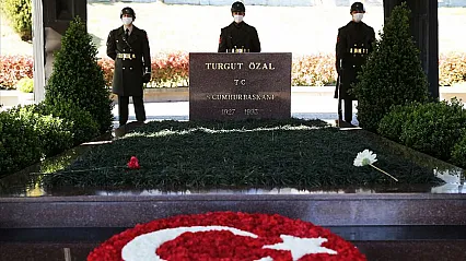 Turgut Özal'ın Aramızdan Ayrılışının 33. Yılı!